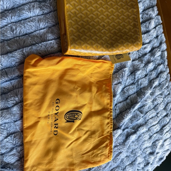 Goyard Mustard Yellow Pouch - Picture 1 of 11